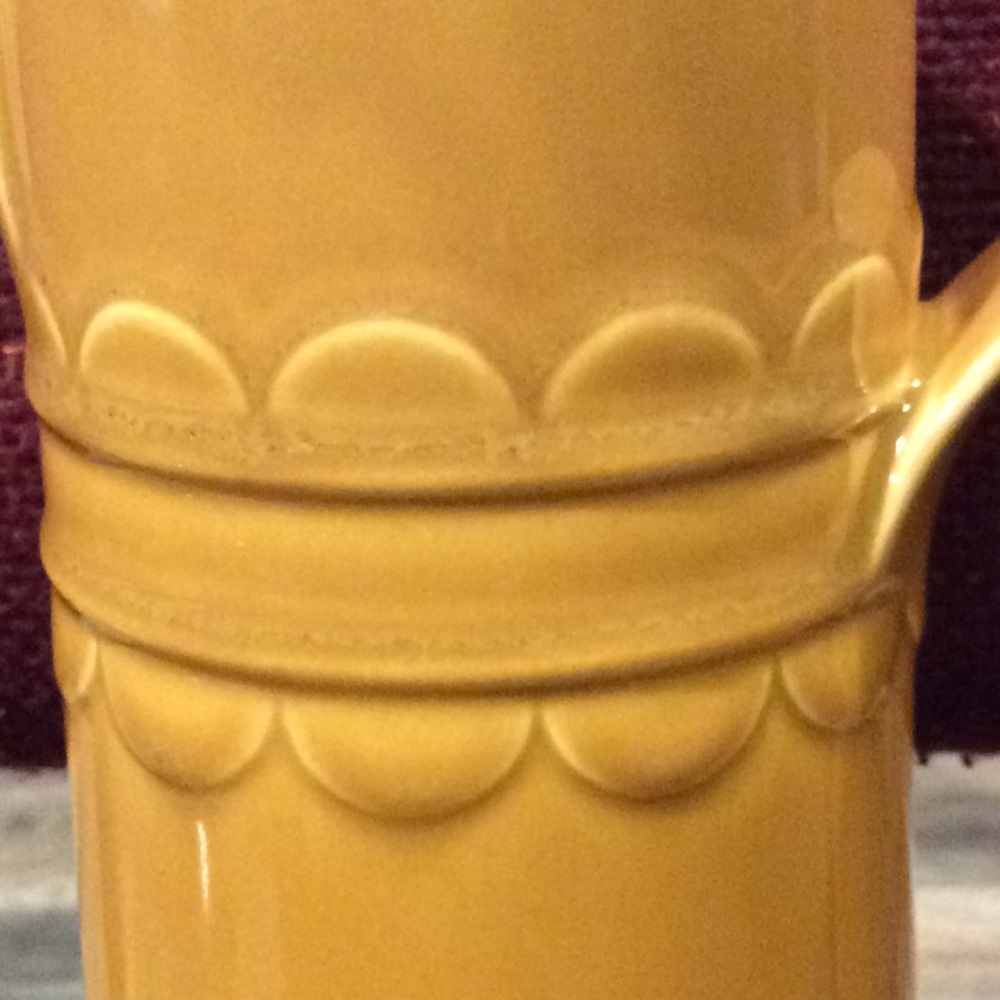 Pitcher - Picture 4 of 9